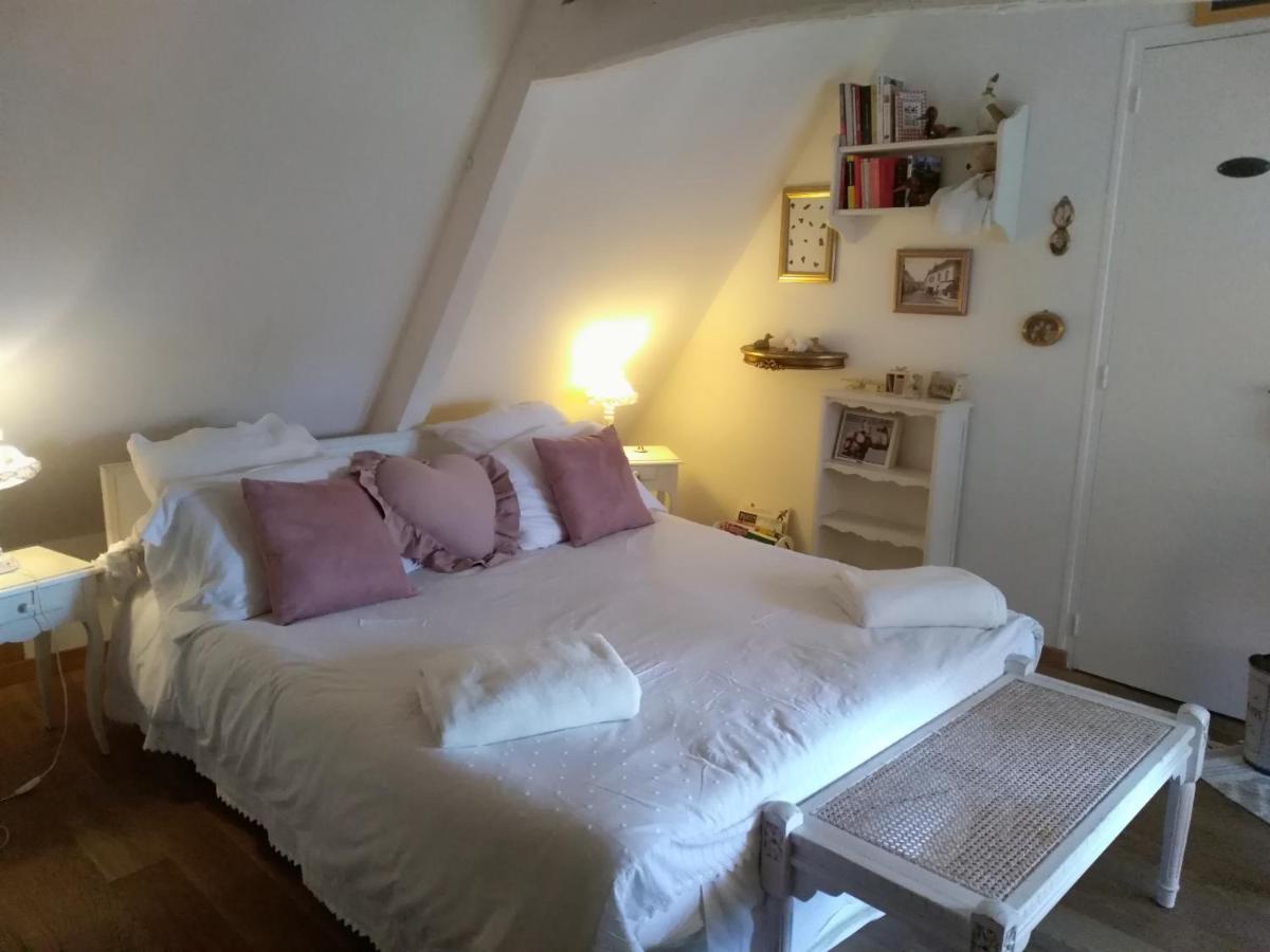 Lamaison Du Phare Honfleur Chambres D'Hotes Et Jacuzzi Prive Екстер'єр фото
